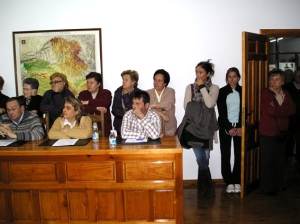 Foto 2 del pleno del Ayuntamiento de San Lorenzo de la Parrilla.
